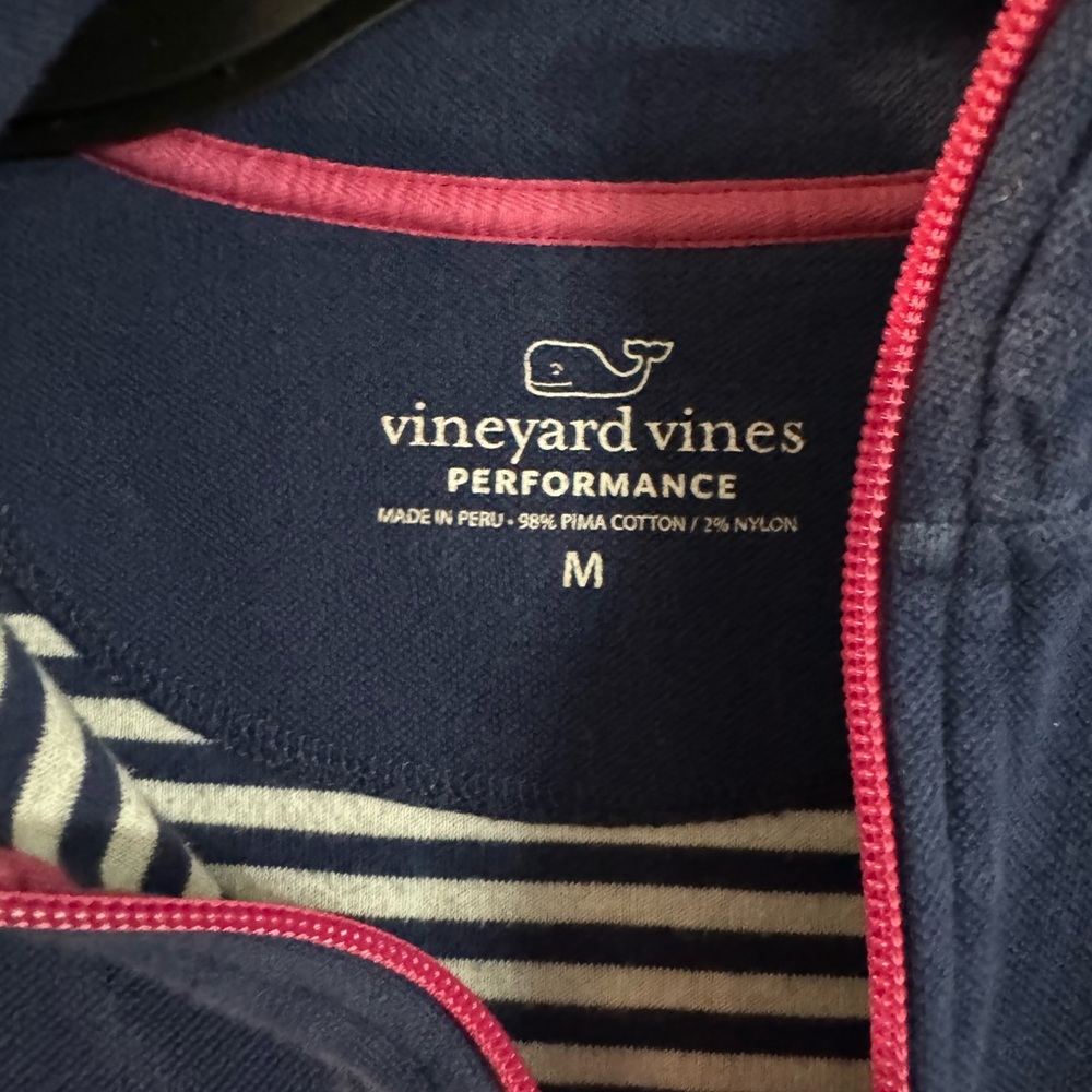 Vineyard Vines Performance Medium Pullover - image 4